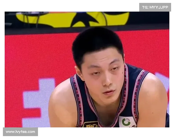 胡明轩点评亚洲杯热议 张镇麟与两将获赞 王俊杰调皮风格引关注 胡明轩点评亚洲杯热议 张镇麟与两将获赞 王俊杰调皮风格引关注